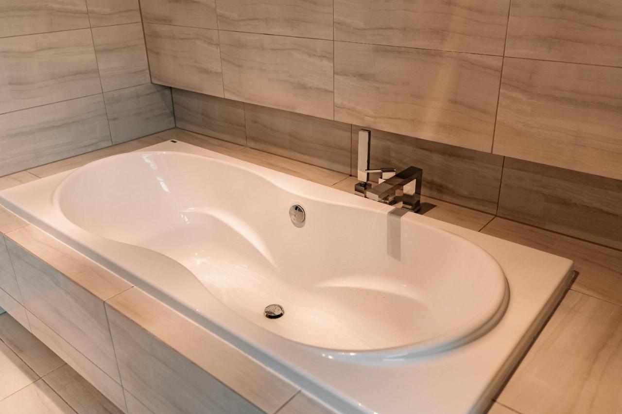 Park Hotel Switzerland Obariv Ngoại thất bức ảnh