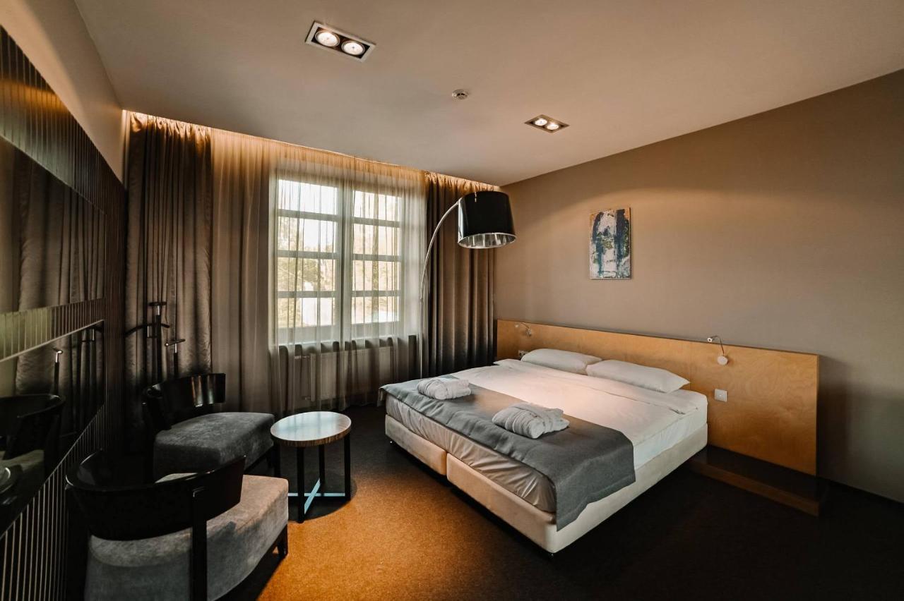 Park Hotel Switzerland Obariv Ngoại thất bức ảnh